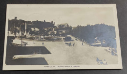 Cartolina Frascati - Piazza Roma E Giardini                                                                              - Other & Unclassified