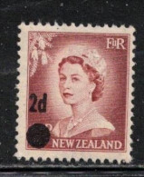 NEW ZEALAND Scott # 319 MNH - QEII Stamp With Surcharge - Nuovi