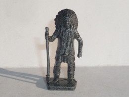 KINDER METAL, INDIEN RED CLOUD, R. MADE ITALY - Metalen Beeldjes