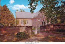 1 AK USA / Virginia * Die Old Blandford Church - Sie Ist Das älteste Gebäude In Der Stadt Petersburg - Erbaut 1735 * - Otros & Sin Clasificación