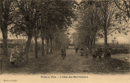 Précy Sur Oise * L'allée Des Marronniers * Villageois - Précy-sur-Oise