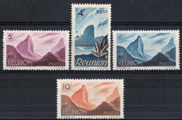 REUNION Timbres-poste N°274* à 277* Neufs Charnières TB Cote : 5€25 - Unused Stamps