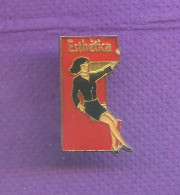 Rare Pins Femme Fille Pin Up Esthetica Q796 - Pin-ups