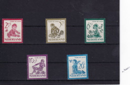 Pays Bas - TP Neuf ** N° 549/53 -  Prix Sans Réserve - Lot 9 YM - Nuevos