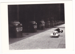 Lucien Hervé - Paris -  Sous Les Arcades Du Palais Royal, 1953 # 10-10/9 - Autres & Non Classés