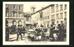 Cartolina Trento, Piazza Della Posta E Mercato  - Trento