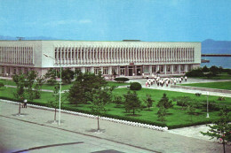 WEUNSAN, ARCHITECTURE, KIM IL SUNG REVOLUTIONARY HISTORY MUSEUM , PARK, NORTH KOREA, POSTCARD - Korea (Noord)