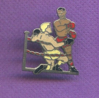 Rare Pins Boxe Egf T207 - Boksen