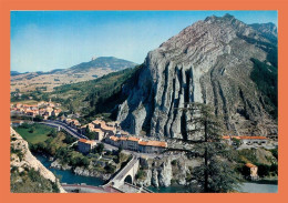 A525 / 335 04 - SISTERON Pont Sur La Durance Et Faubourg La Baume Le Couvent - Sisteron