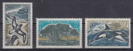TIMBRE TAAF SERIE FAUNE FLORE N° 28/30 NEUFS ** GOMME SANS CHARNIERE - Unused Stamps