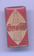 {67166} Pin's " COCA COLA " - Coca-Cola