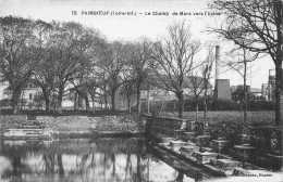 Paimboeuf * Le Champ De Mars Vers L'usine * Lavoir - Paimboeuf