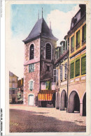 AMCP10-0993-39 - LONS-LE-SAUNIER - Les Arcades Et Le Beffroi - Lons Le Saunier