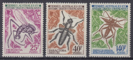TIMBRE TAAF SERIE INSECTES 1972 N° 40/42 NEUFS ** GOMME SANS CHARNIERE - Unused Stamps