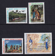 D 740 / POLYNESIE / N° 440/443 NEUF** COTE 5.45€ - Collections, Lots & Séries