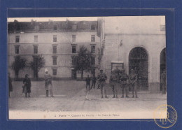 FRANCE. 2 Paris - Caserne De Reuilly - Le Poste De Police - Kasernen