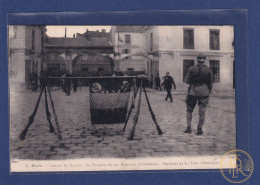 FRANCE. 9. Paris - Caserne De Reuilly - La Drapeau Du 46é Regiment D'Infanterie - Régiment De La Tour D'Auvergne - Kasernen