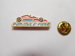 Beau Pin's En Relief , Auto Ford , Formule E Ford - Ford