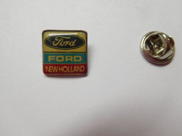 Beau Pin's , Auto Ford , New Holland , Moissonneuse , Agriculture - Ford