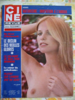 Ciné Revue N°46 Du 17 Novembre 1977 Ilona Staller (couv1) + Curd Jurgens (couv1) + Poster Couleur Ilona Staller Nue - Cinéma/Télévision