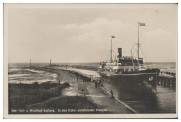 S5654/ Kolberg  Einfahrender Dampfer Foto AK 1932 Pommern  - Pommern