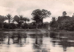 Republique Du GABON Station Au Bord Du Fleuve 27(scan Recto-verso) MA221 - Gabon