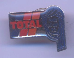 {67266} Pin's " TOTAL , Paris Le Cap 92 " - Fuels