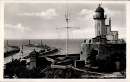 CPA Kołobrzeg Kolberg Pommern, Hafeneinfahrt Mit Lotsenstation, Leuchtturm - Pommern
