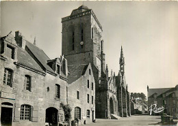 29* LOCRONAN   Place Eglise   CPSM (10x15cm)               MA69-0609 - Locronan