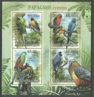 Mozambique 2012 Mi Sheet 5846-5849 MNH  (LZS6 MZBark5846-5849) - Papegaaien, Parkieten