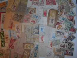 France Ex Colonies Madagascar , Environ 50 Gr De Timbres Obliteres Sur Fragments Et Detaçhes - Used Stamps