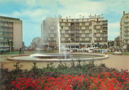 La Roche Sur Yon - Place De La Vendée Et Rue Des Sables   Y 90 - La Roche Sur Yon