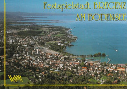 1 AK Österreich / Vorarlberg * Blick Auf Die Festspielstadt Bregenz Am Bodensee - Luftbildansicht * - Bregenz