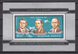 Hungary 1971 - Death Of Soviet Cosmonauts During The Return Of Soyuz 11, Mi-Nr. Block 84, MNH** - Nuovi