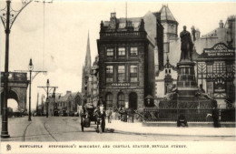 Newcastle - Stephensons Monument - Newcastle-upon-Tyne