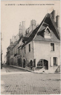 58. LA CHARITE. La Maison Du Sabotier Et Le Rue Des Hôtelleries - La Charité Sur Loire