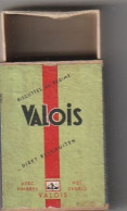 *** Boite D'allumetes - Match Box ***   Biscottes VALOIS  COFFRE Bois TIROIR Carton/bois - Matchboxes