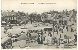 62 - MONTREUIL-sur-MER - La Grande Place Un Jour De Marché - C - Montreuil