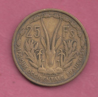 French West Africa.1956- 25 Francs-Aluminium Bronze- Obverse Marianne's Head, Facing Left, Wearing A Phrygian Cap. - Frans-West-Afrika