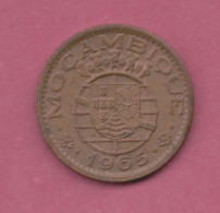 Mozambique, 1965- 1 Escudos- Bronze - Obverse Arms Within A Crowned Globe, Date Below . Reverse Value In The Centre, Leg - Mozambique