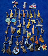 77846-collection De 43 Pin's.Saxophone.Musique.Jazz. - Muziek