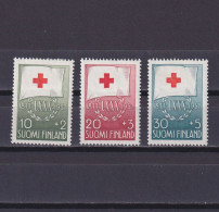 FINLAND 1957, Sc #B145-B147, Red Cross Flag, MH - Ongebruikt