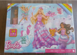 Superbe Barbie Poupée Sirène Robe Calendrier De L'avent Noël 24 Pièces Mattel NEUF Sous Blister 44cm X 32 Cm X 5 Cm - Barbie