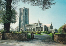 Church Of St Peter & Paul, Lavenham - SUFFOLK - Used Postcard - SUF4 - Otros & Sin Clasificación