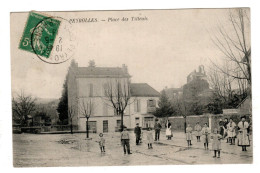 Peyrolles , Place Des Tilleuls - Peyrolles