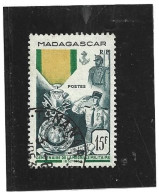 MADAGASCAR    1952   Y.T. N° 321  Oblitéré - Used Stamps