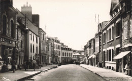 CARHAIX - Rue Général Lambert - Carhaix-Plouguer