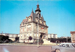 91* CORBEIL ESSONNES Hotel De Ville CPSM (10x15cm)         MA75-1022 - Corbeil Essonnes