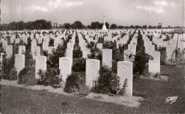 DOUVRES  La DELIVRANCE - Cimetière Militaire Anglais - La Delivrande