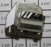 616C Pin's Pins / Beau Et Rare / TRANSPORTS / GRAND PIN'S CAMION IVECO BLANC ET GRIS - Transport